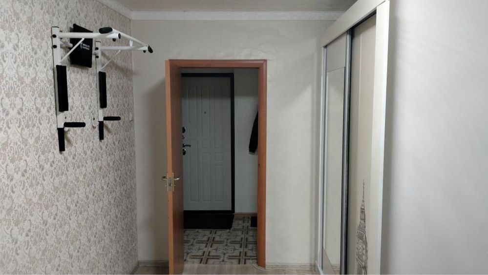 Продается 2х комнатная квартира в п.Заводской