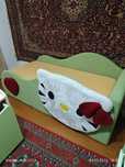 Продам детскую кровать и столик с ящиками для игрушек