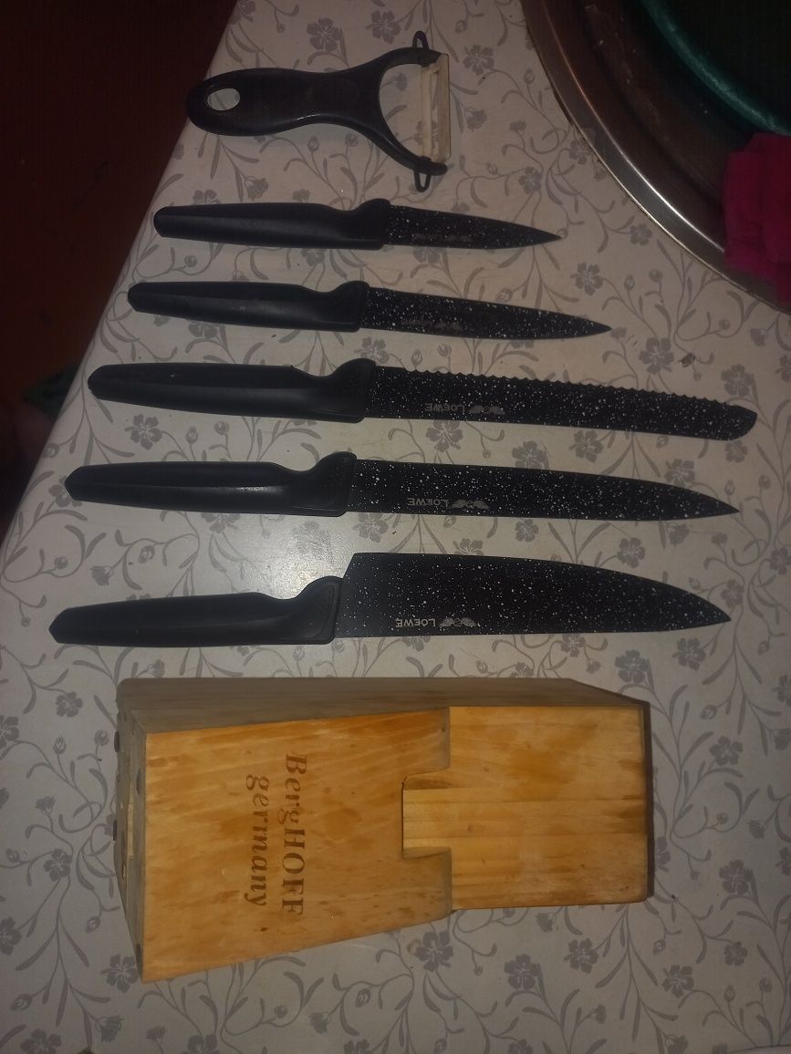 Ножи набор и чайник заварной стекло