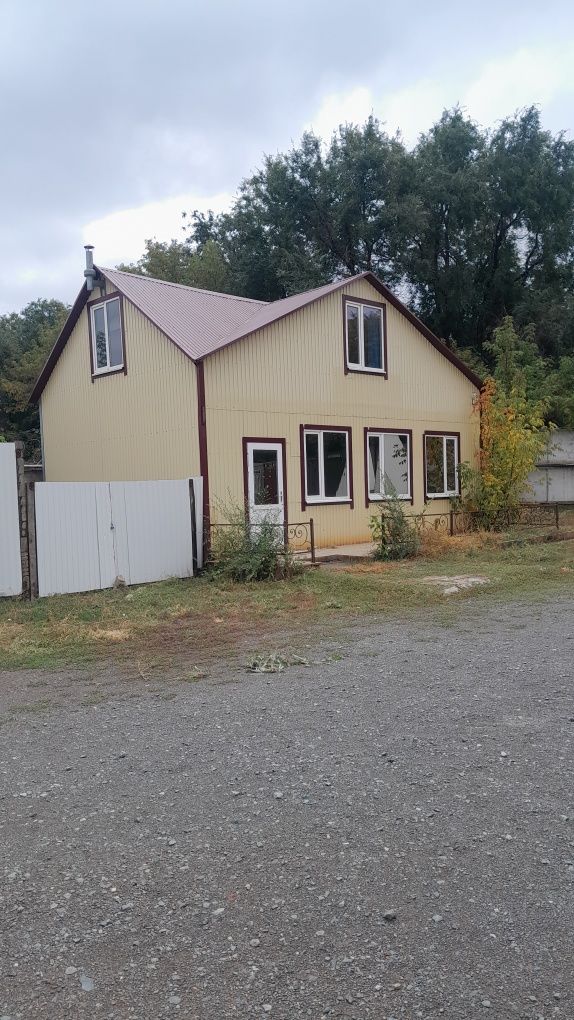 Продаётся на разбор здание