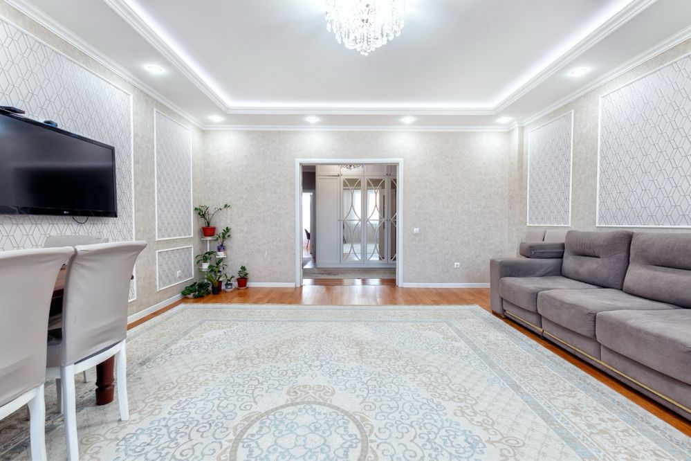 Продам 3-комнатную кв в “Золотом центре” Астаны