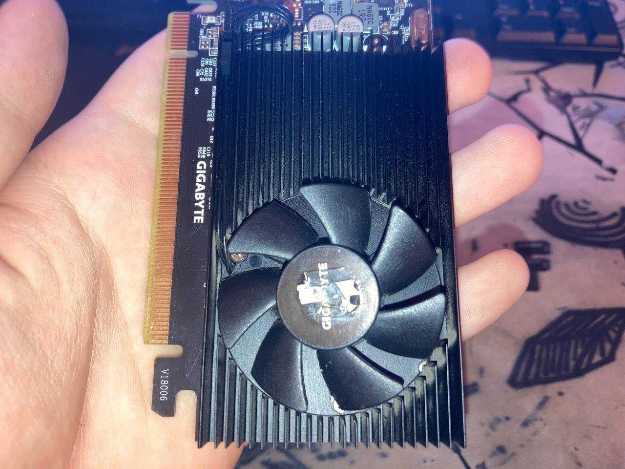 Видеокарта Gigabyte GT 1030 Low Profile 2Gb