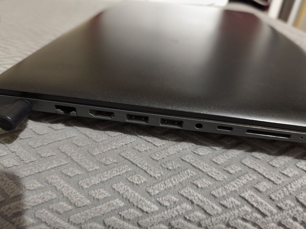 Продам ноутбук Lenovo IdeaPad 320‑15IKB
