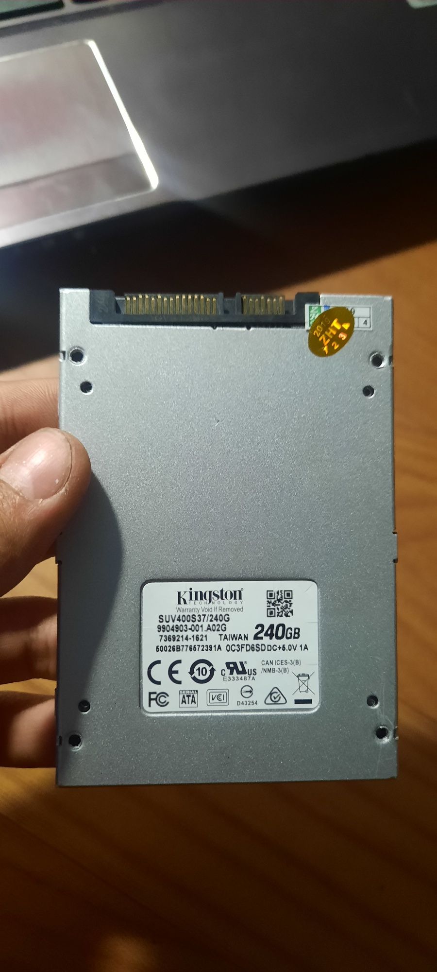 Ssd 240gb Kingston не рабочий