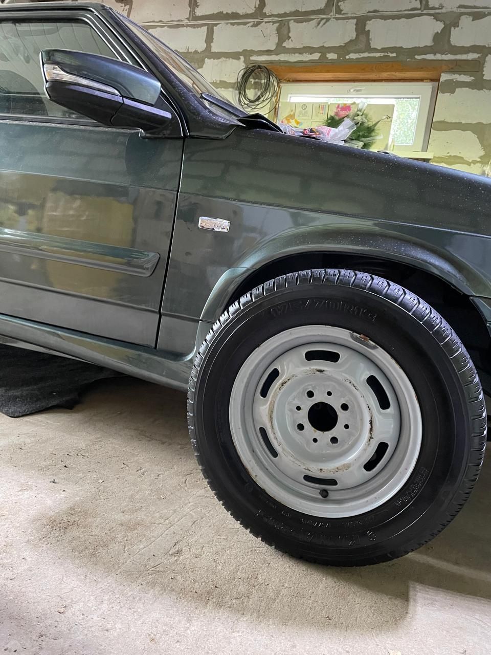 Продам шины 175/70 r13