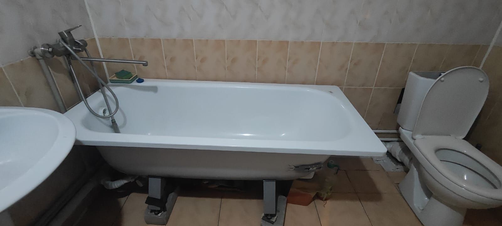 Продам ванну металическую