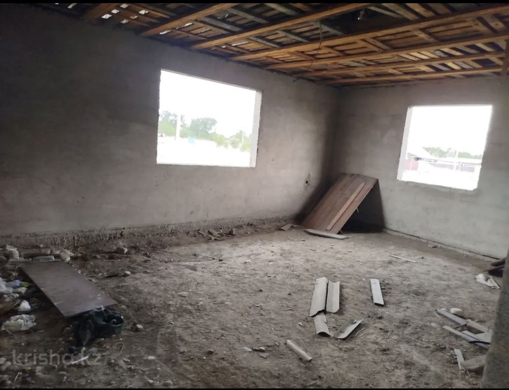 Продам дом черновой Ынтымак