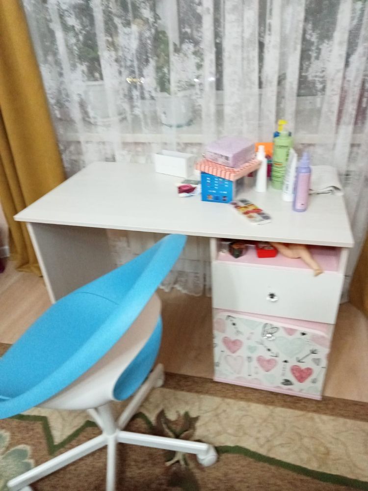 Продам срочно детскую мебель