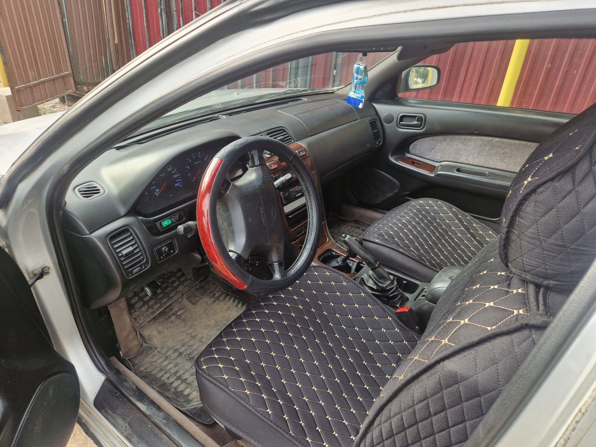 Продам Nissan Maxima