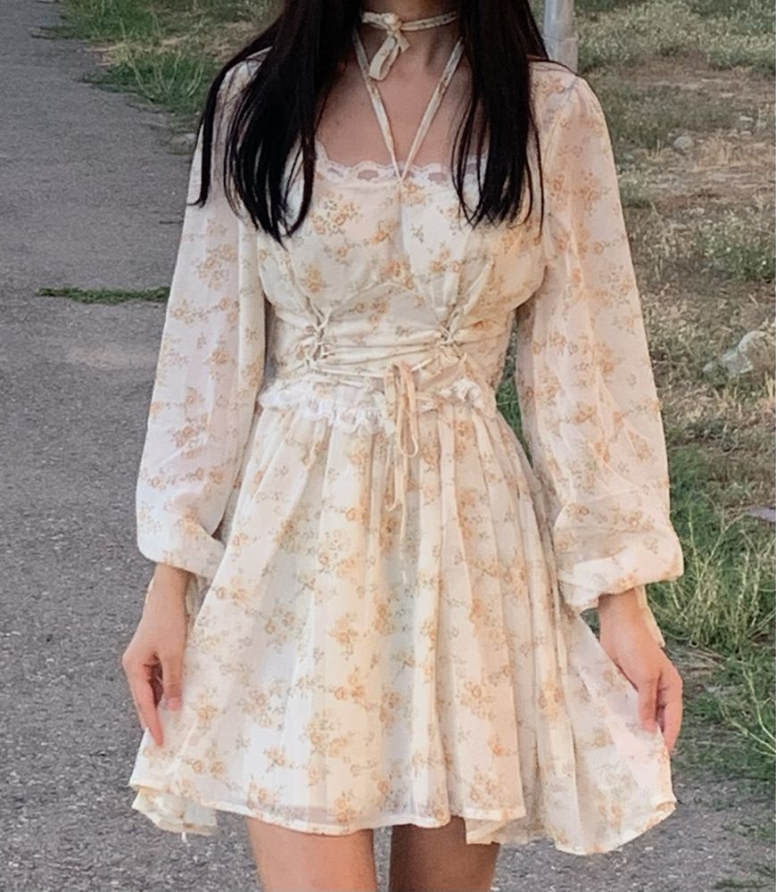 Корейское платье