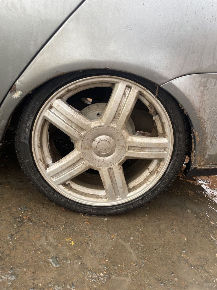 Продам торусы R17 215/40/17