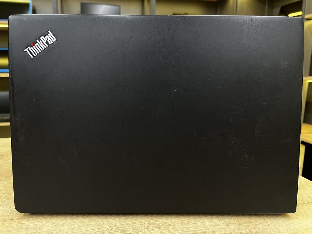 Сенсорный ноутбук Lenovo ThinkPad T480s - 14/Core i5-8350U/16GB/256GB
