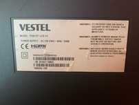VESTEL LCD TV 32" в отличном состоянии.