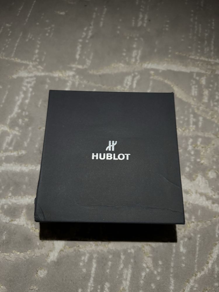 Часы HUBLOT оригинальные