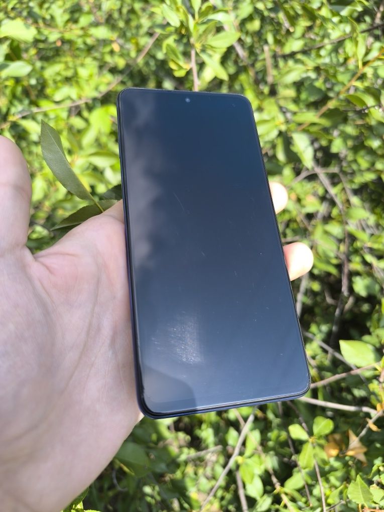 Продам или обменяю Poco X3 Pro 256/8