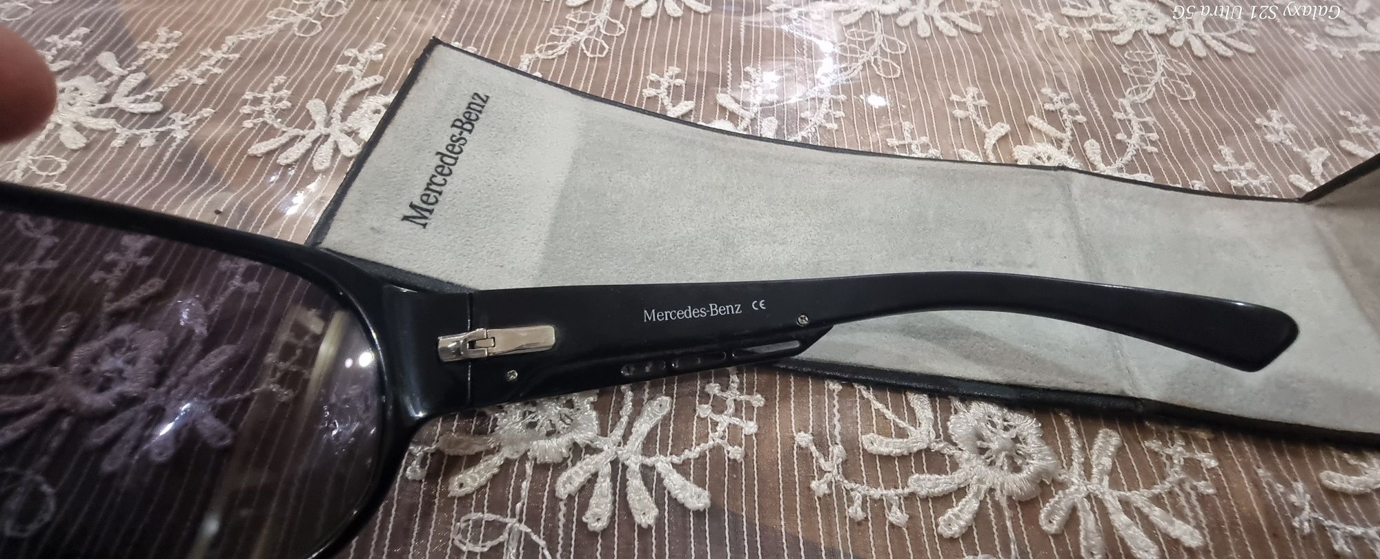 Продам оригинальные очки Mercedes-Benz