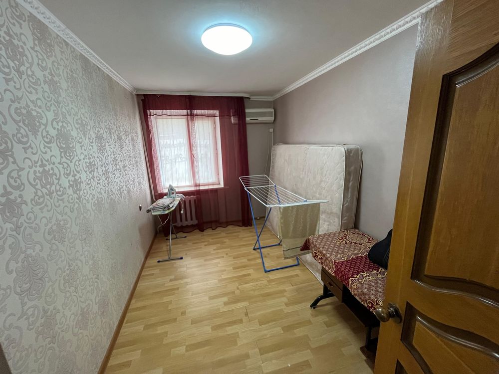 Продается квартира в центре города по Азаттык