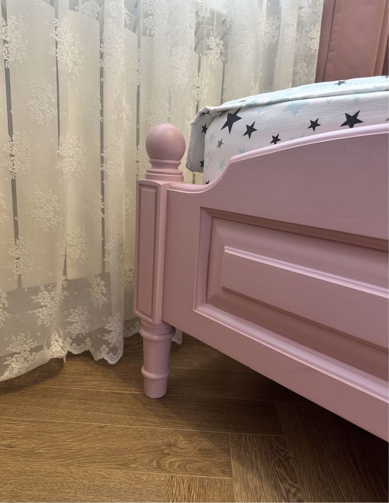 Кровати 2 шт из массива дерева (бук).