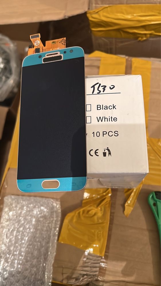 Дисплеи Samsung A5 E5 J110 J2 J250 J320 J500h J530 J700h J710f J730