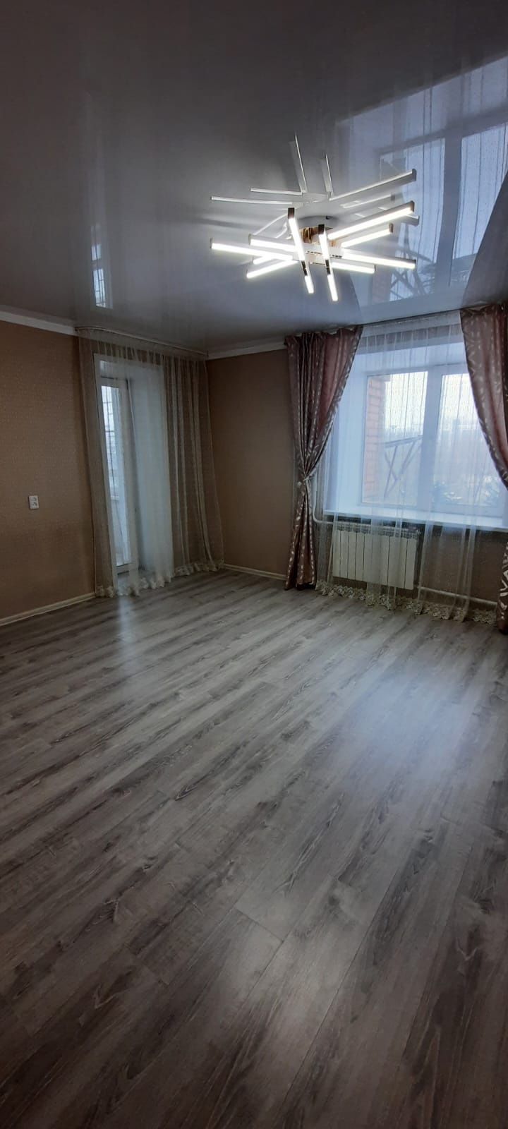 Сдам 2х комнатную в центре