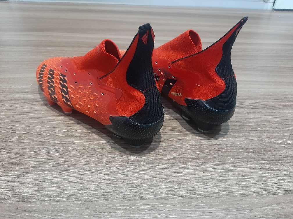 Бутсы adidas predator 38