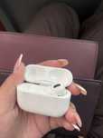 airpods pro 1 поколения на запчасти