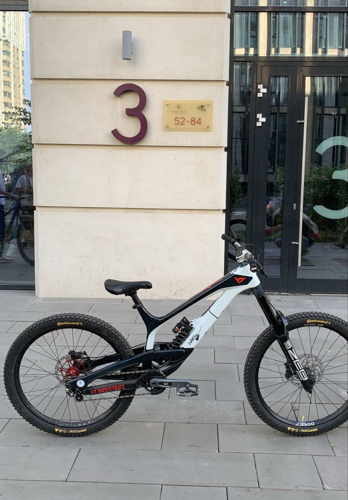 Yt tues slope/dh carbon mob edition