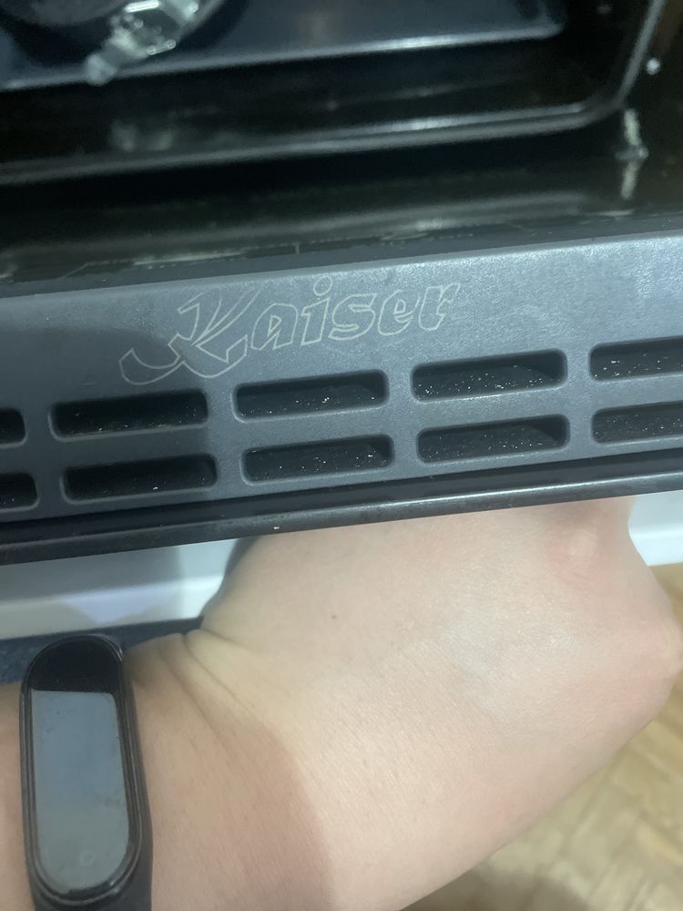 Продам плиту элуктрическую Kaiser