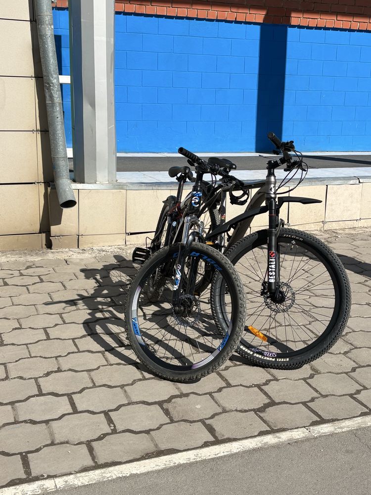 Продам велик срочно