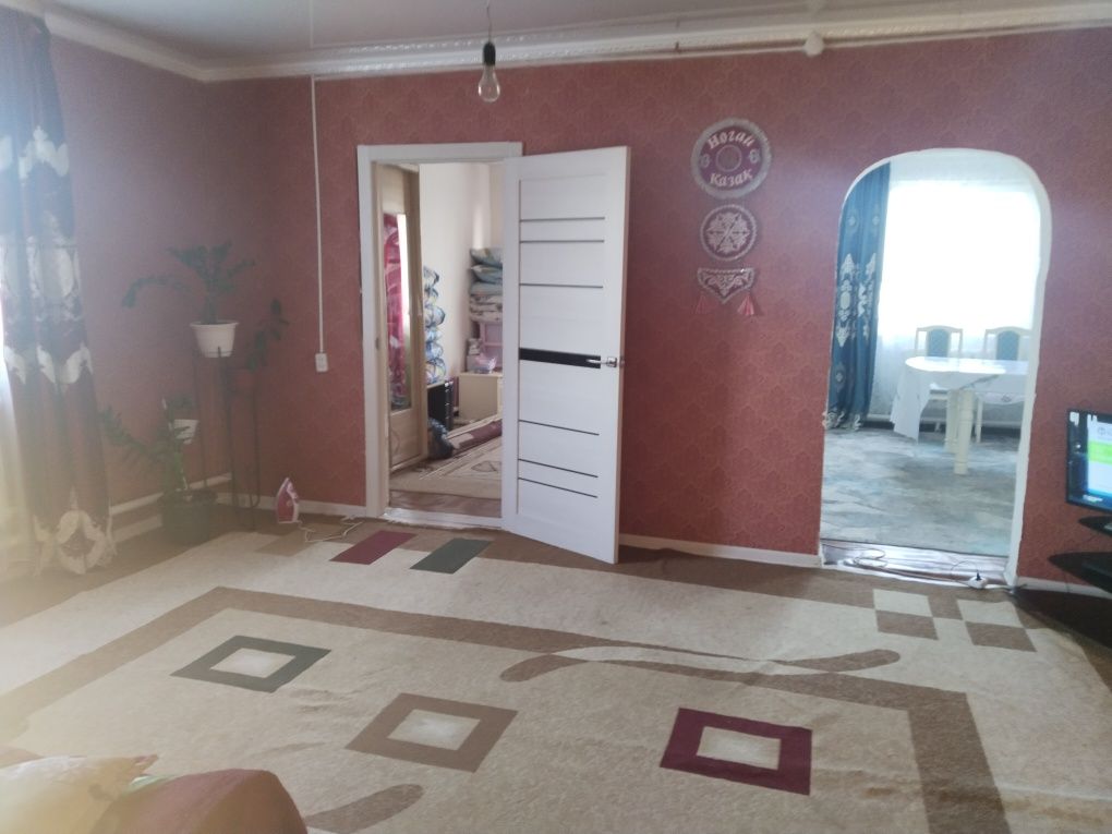 Продам дом п.Кругоозерном частный дом!