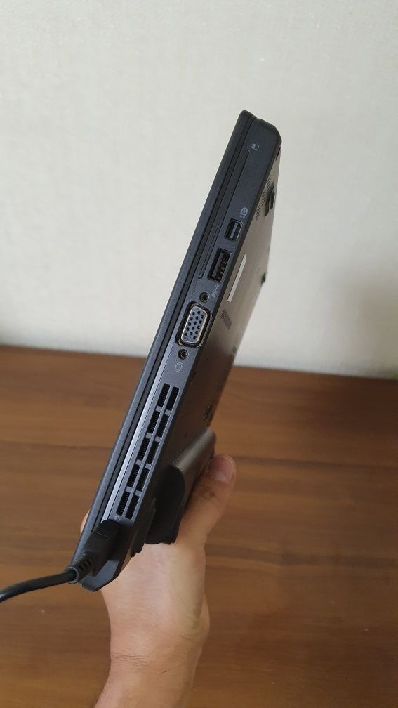Ноутбук Lenovo ThinkPad X250 экран 12