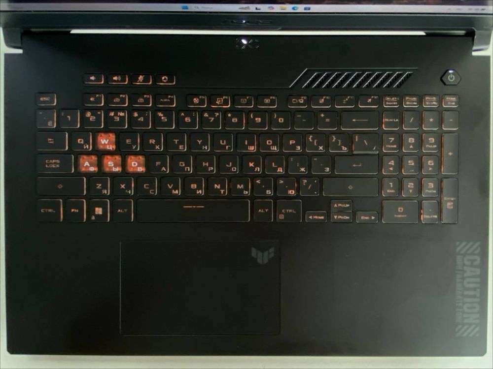 Мощный игровой ноутбук Asus Tuf A17 Ryzen 7 7435HS/16GB/RTX 4050