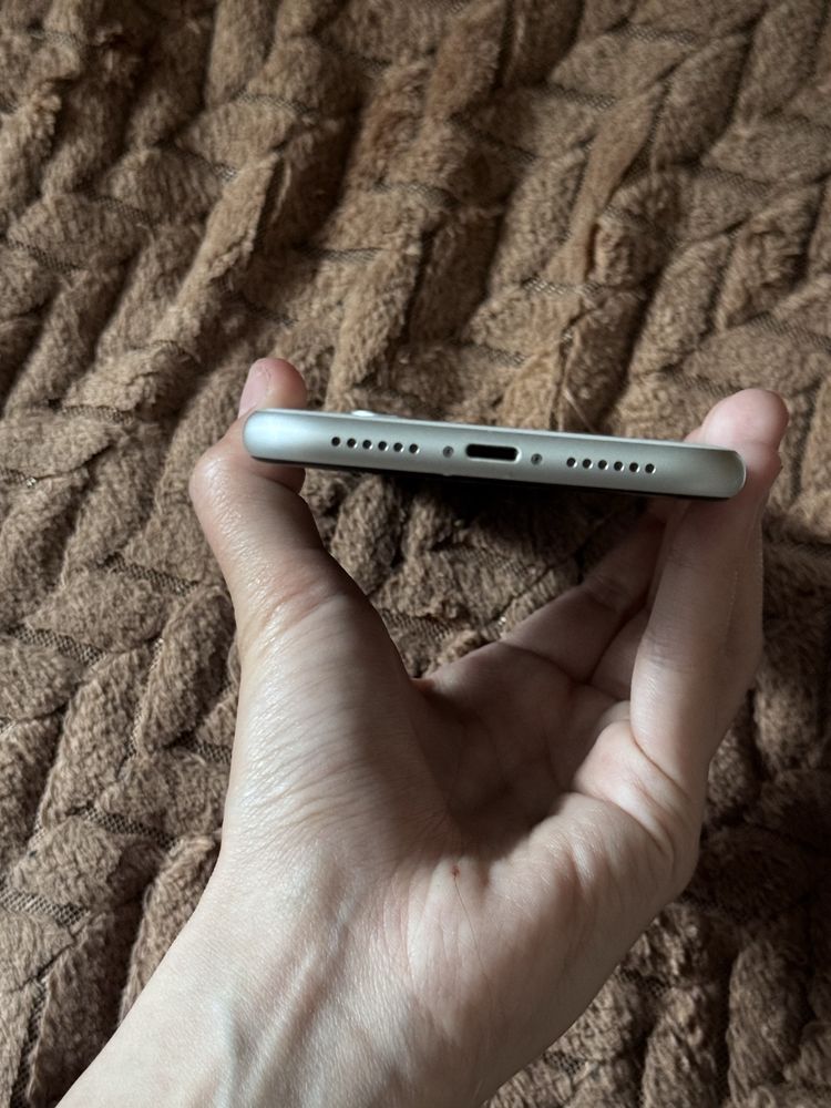 Iphone XR 128gb в отличном состоянии