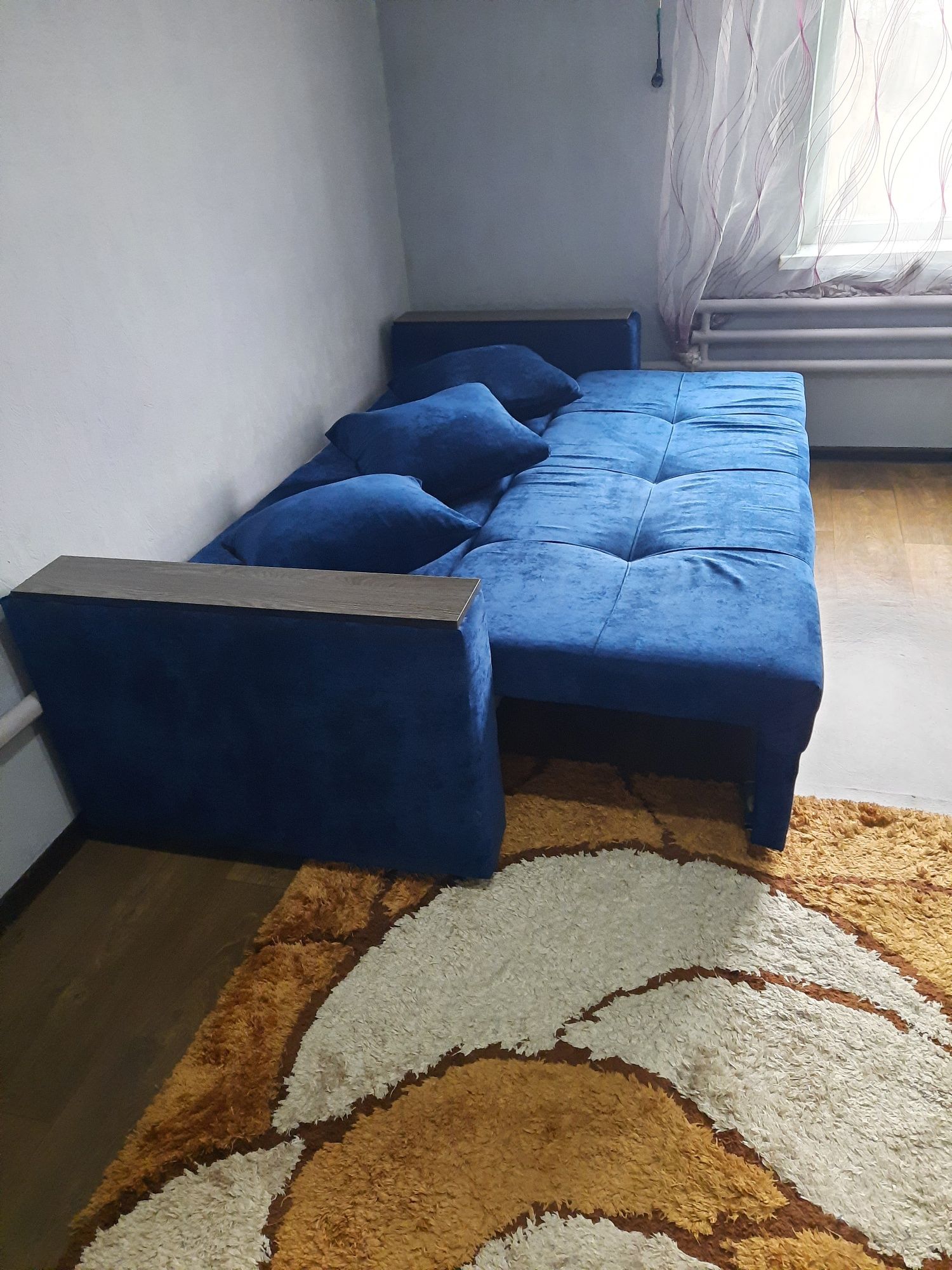 Диван 55000 почти новый