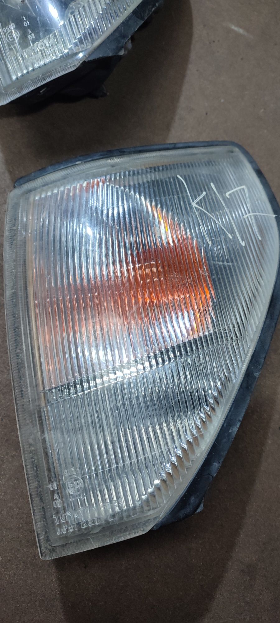 Передние габариты на Toyota Prado 95