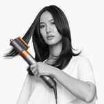 Dyson straightener in golden set