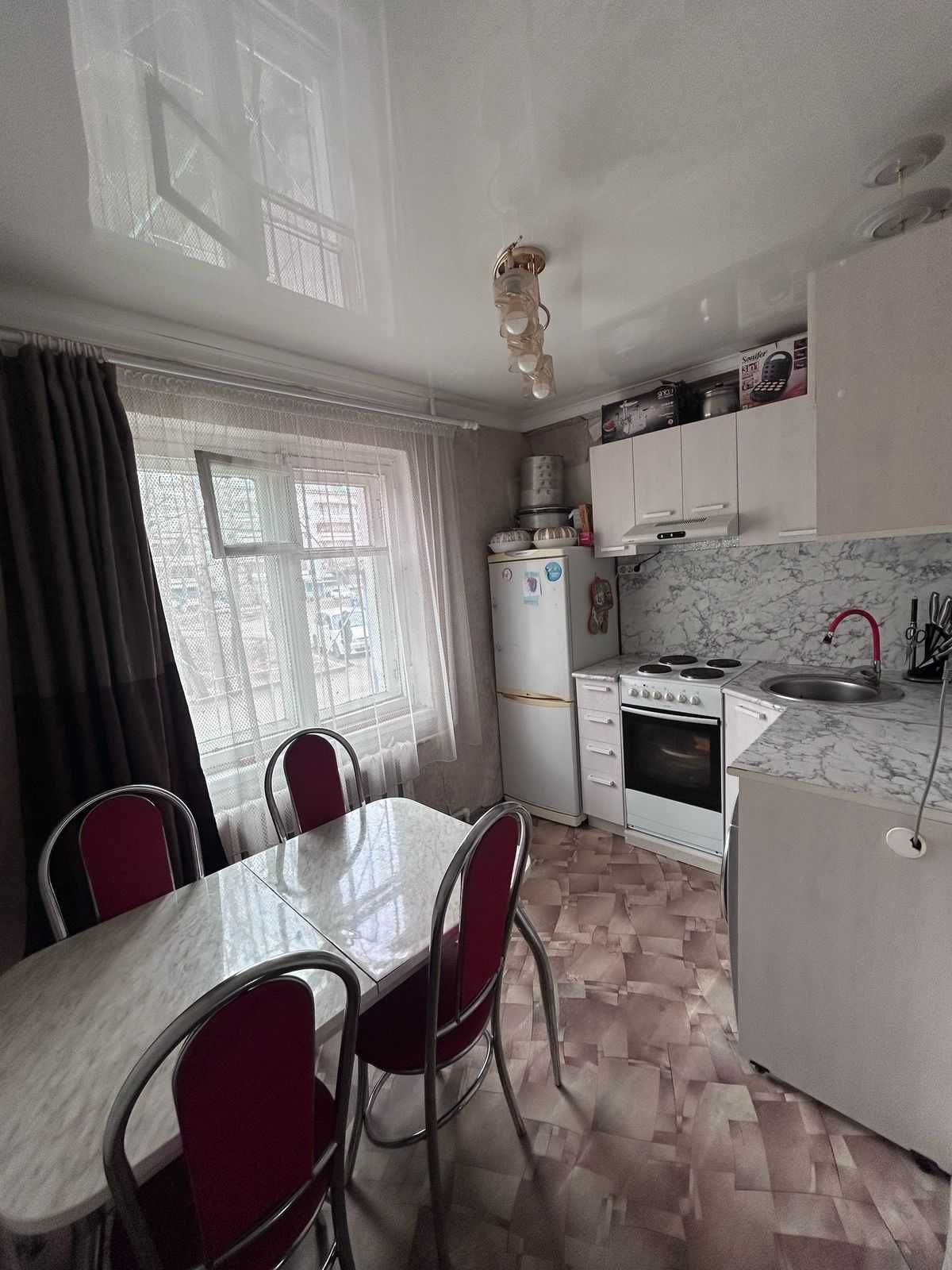 продам 3 комн квартиру