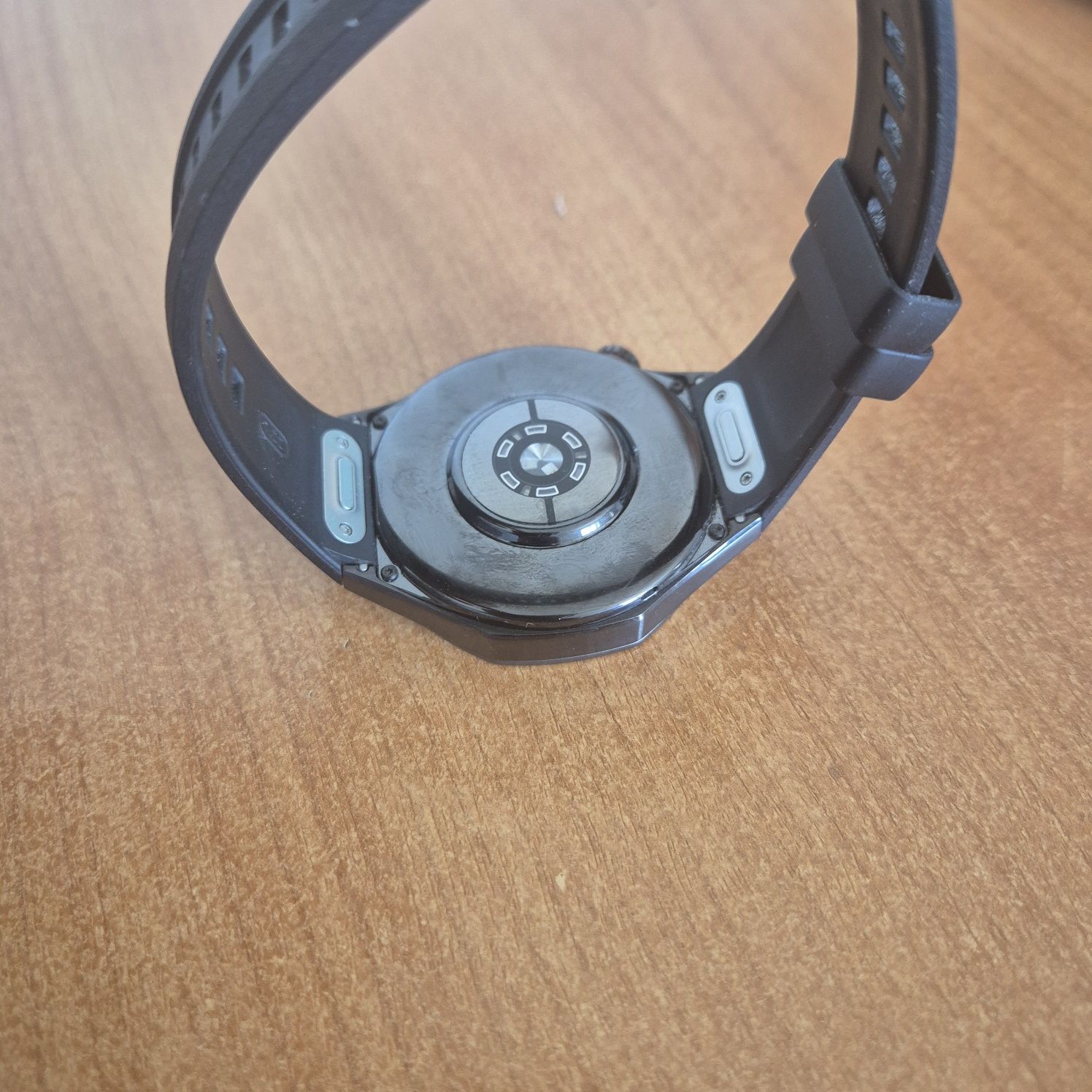 Часы Huawei GT5 PRO