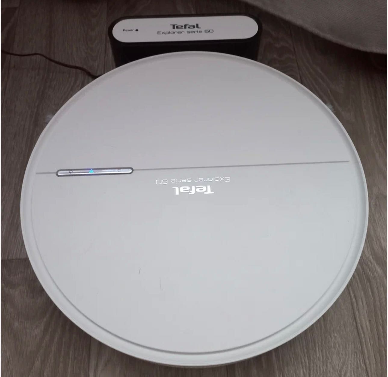 Робот-пылесос Tefal