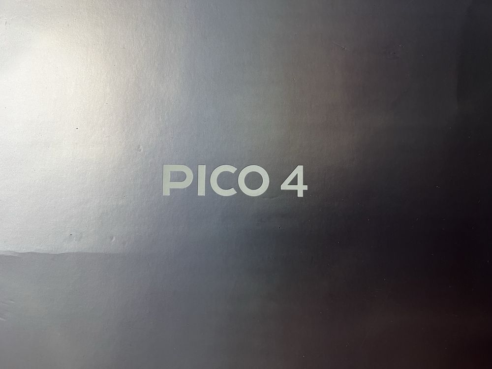 Pico 4 VR гарнитура