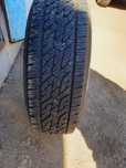 Продам автошины бу 205/70/15 (4шт)