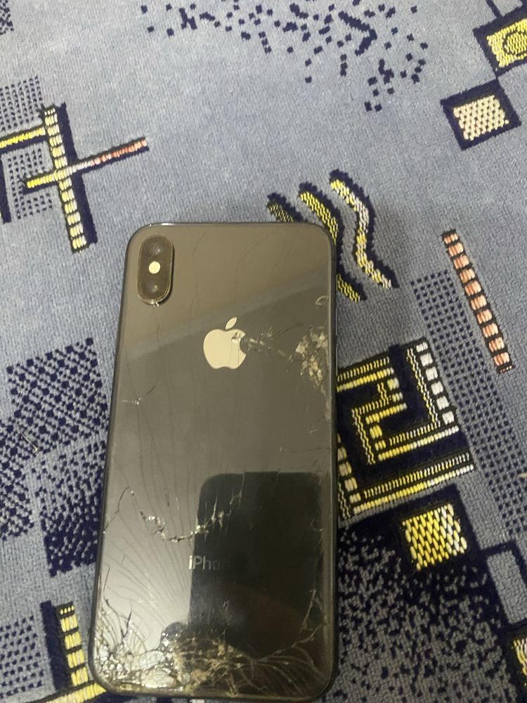 Продам айфон x  64 гб