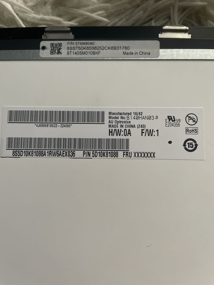 Продам матрицу на ноутбук Lenovo yoga 710