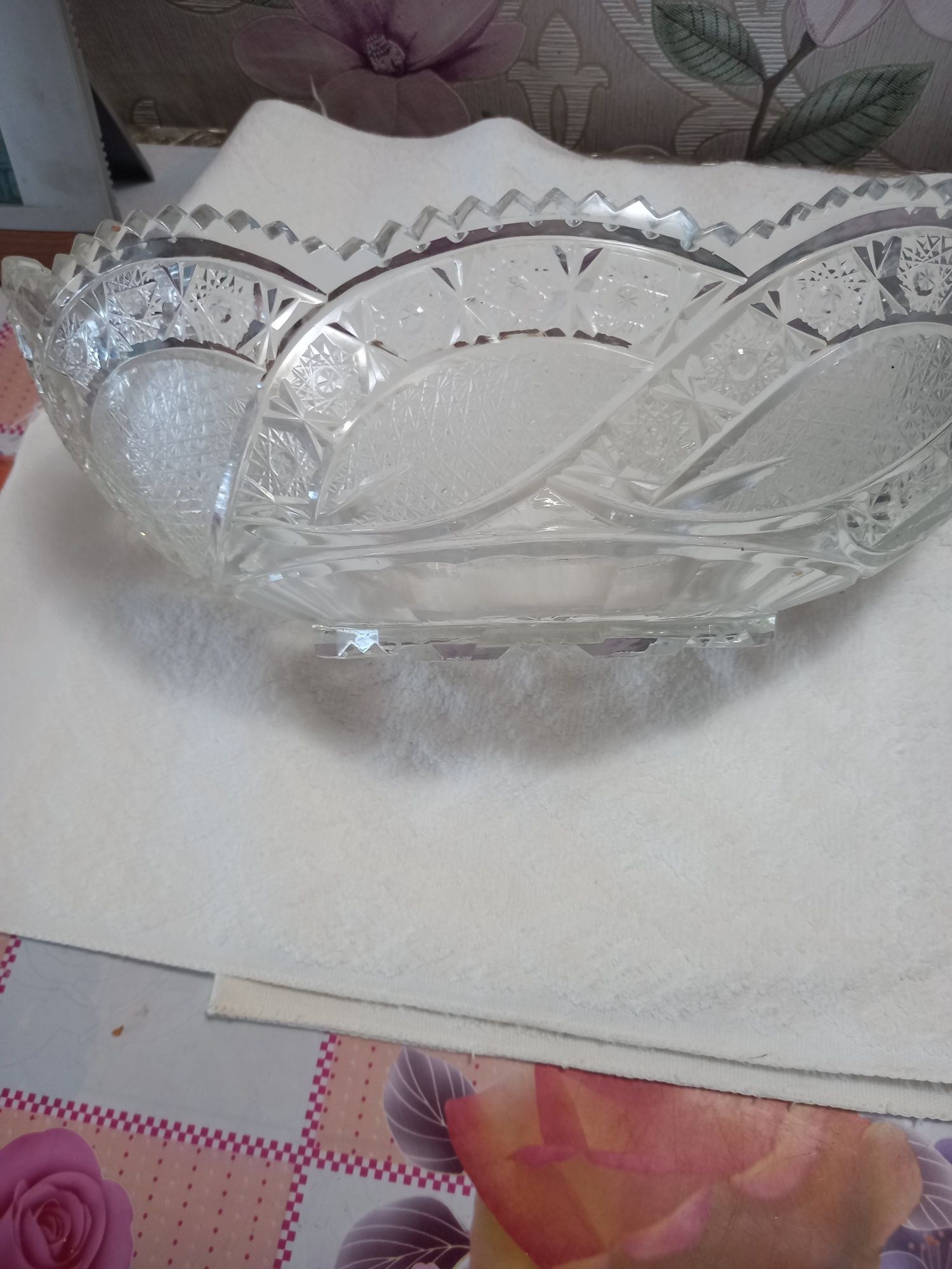 Продам  вазу  хрусталь СССР.
