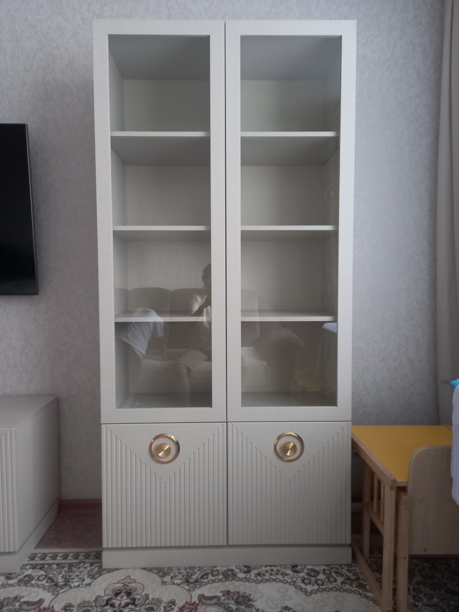 Продам шкаф стенку