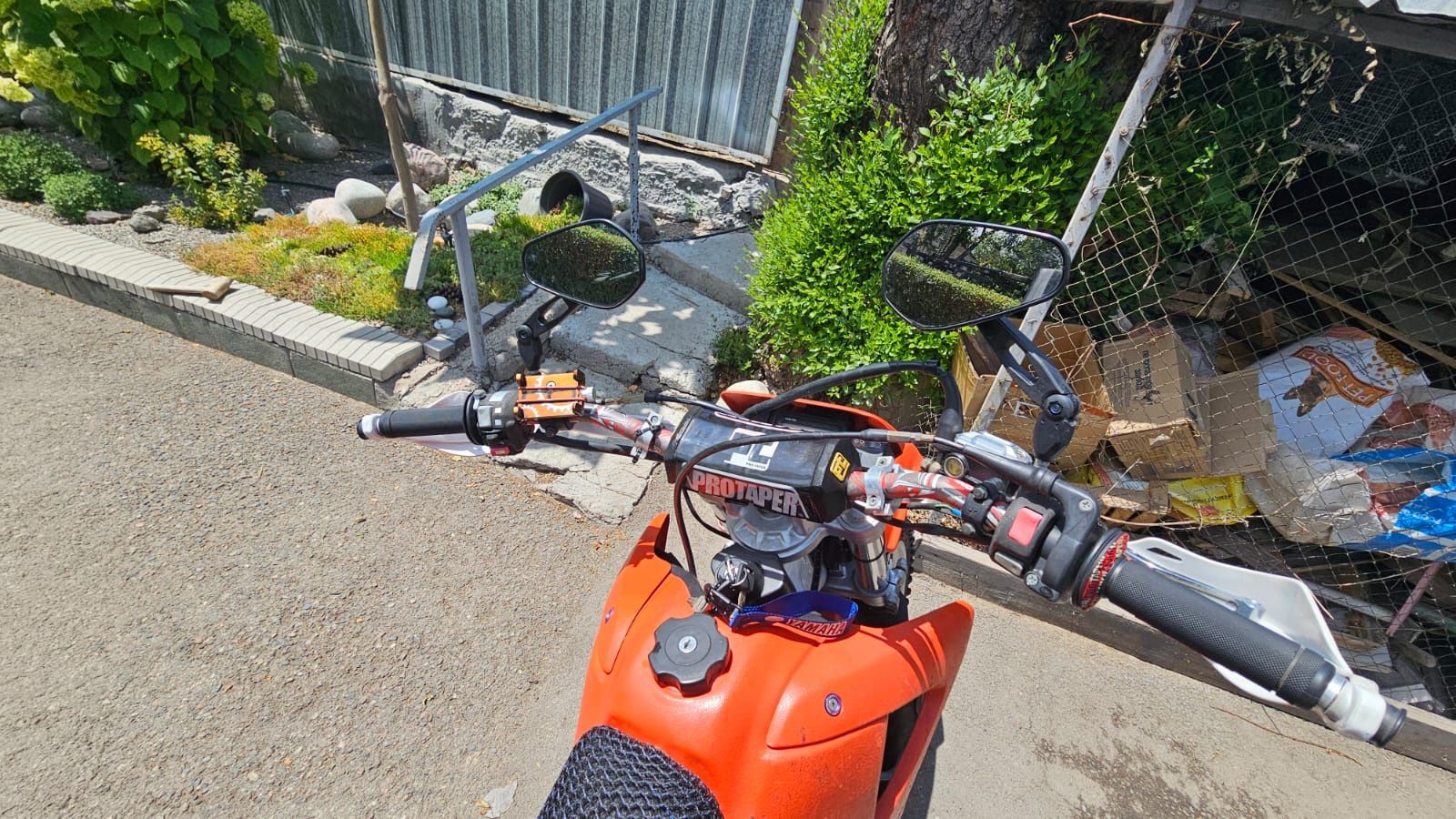 Продам мотоцикл эндуро Yamaha lanza dt230