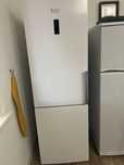 Продам холодильник Hotpoint Ariston