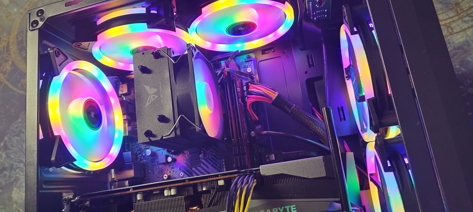 Игровой Компьютер для учебы и игр .Radeon rx 6600 xt 8 gb Gigabyte