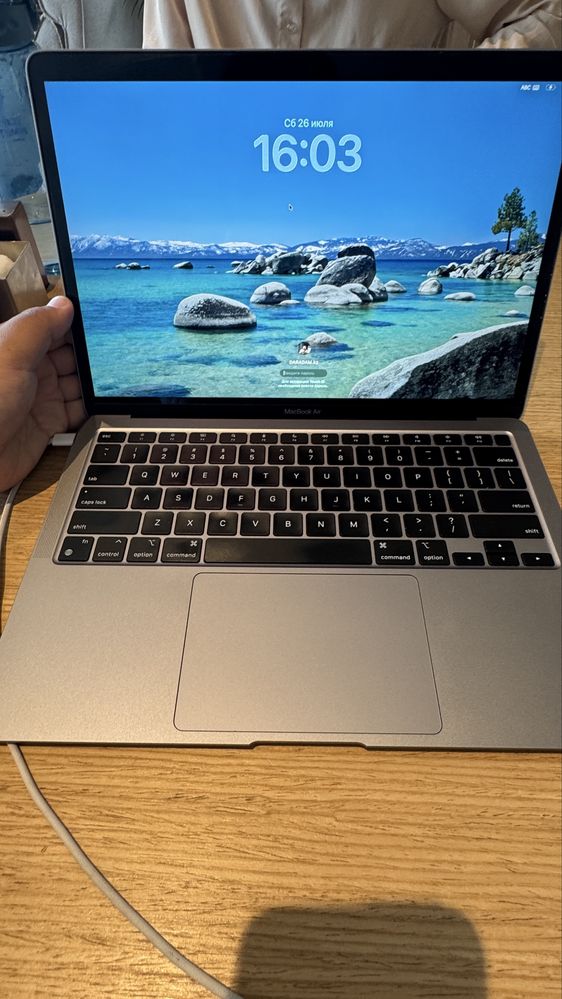 Macbook Air M1 ноутбук