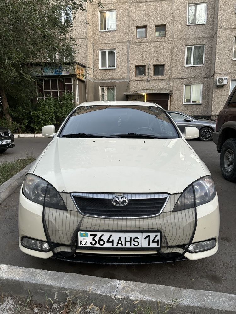 Daewoo gentra 2014